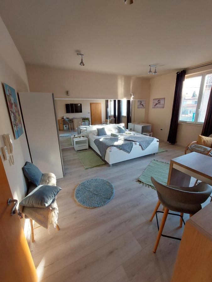 Room And Apartments Antea Rovinj Exterior photo