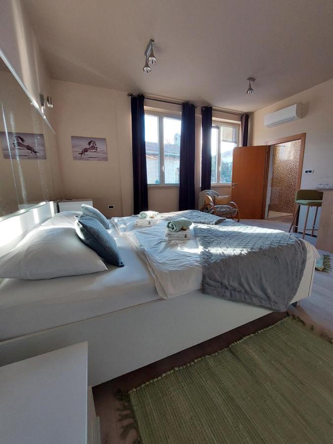 Room And Apartments Antea Rovinj Exterior photo