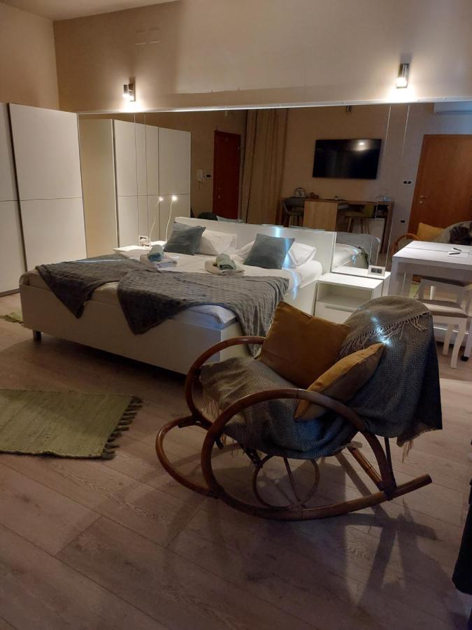 Room And Apartments Antea Rovinj Exterior photo